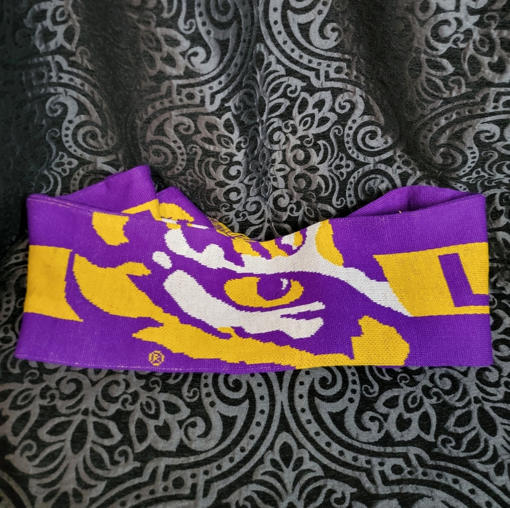 LSU scarf